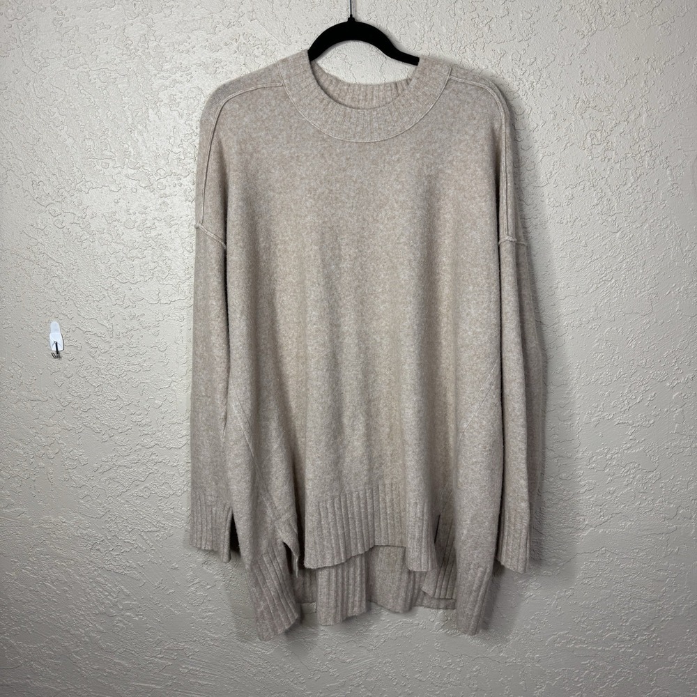 Free People Womens Soft Fuzzy Oversized Sweater Size L Cream Slouchy Baggy Boho